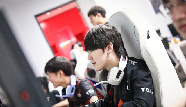 與廣告手段 與廣告手段