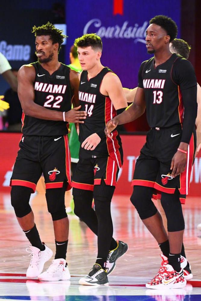 巧妙地游走 巧妙地游走