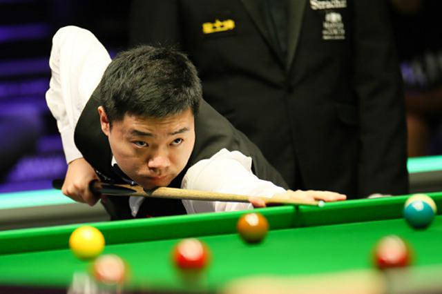 歌唱国歌 歌唱国歌